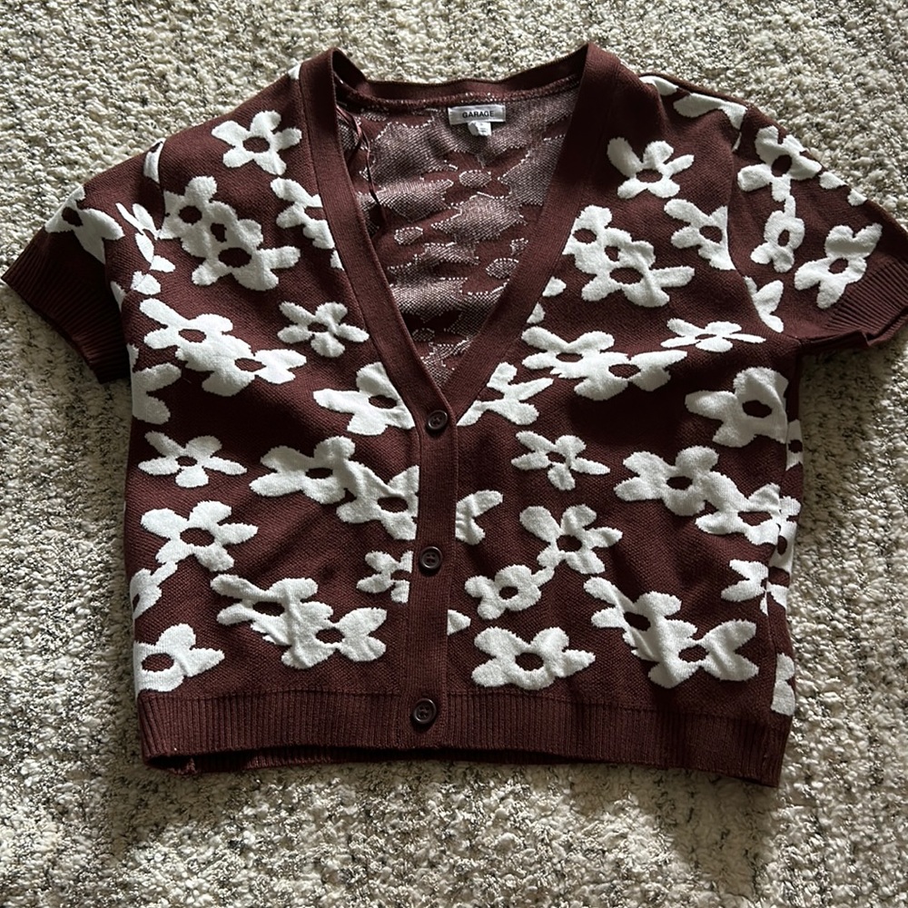 Short sleeve button up from Garage. Never worn!